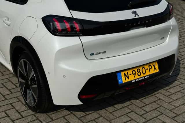 Peugeot e-208 (2021) thumbnail 50