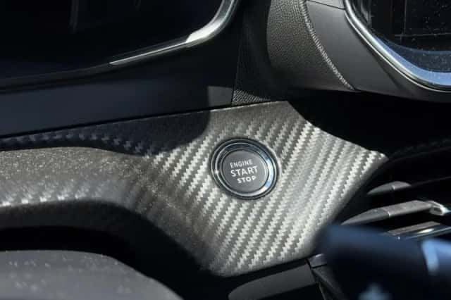 Peugeot 2008 (2025) thumbnail 24