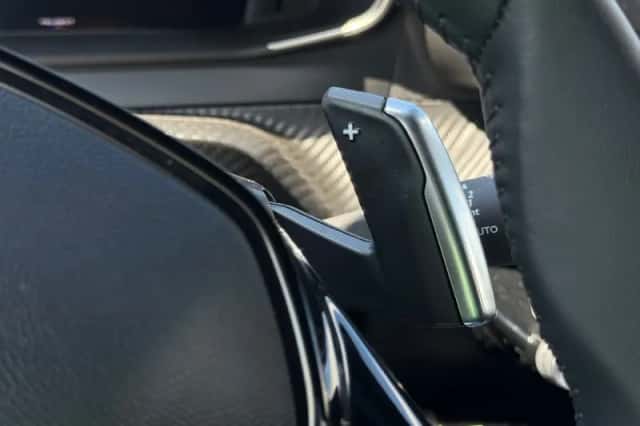 Peugeot 2008 (2025) thumbnail 28