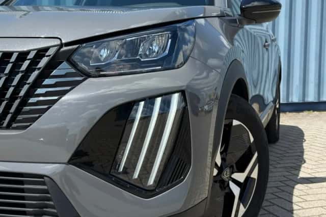 Peugeot 2008 (2025) thumbnail 9