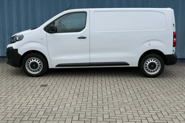 Opel Vivaro (2024) thumbnail 2