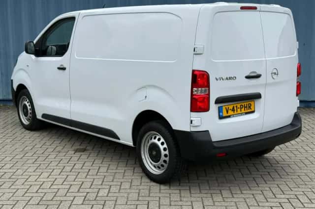 Opel Vivaro (2024) thumbnail 3