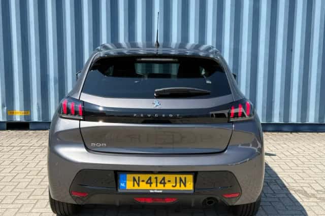 Peugeot 208 (2021) thumbnail 4