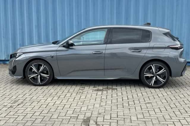 Peugeot 308 (2024) thumbnail 2