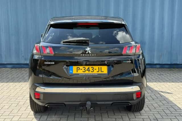 Peugeot 3008 (2022) thumbnail 6