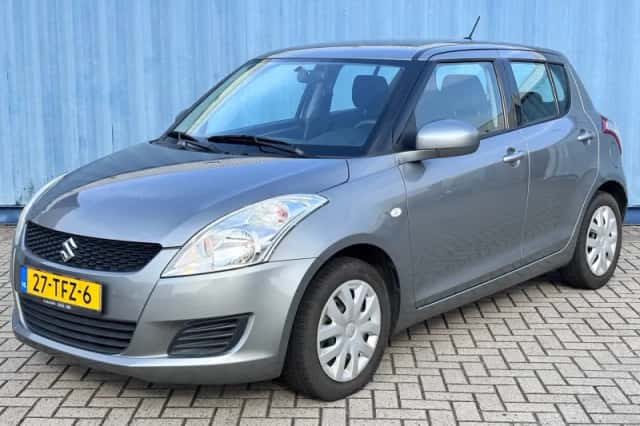 Suzuki Swift (2012) thumbnail 1
