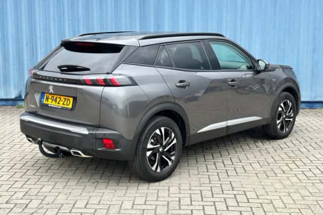 Peugeot 2008 (2021) thumbnail 5