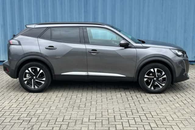 Peugeot 2008 (2021) thumbnail 6