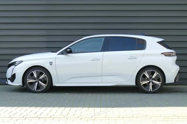 Peugeot 308 (2024) thumbnail 2