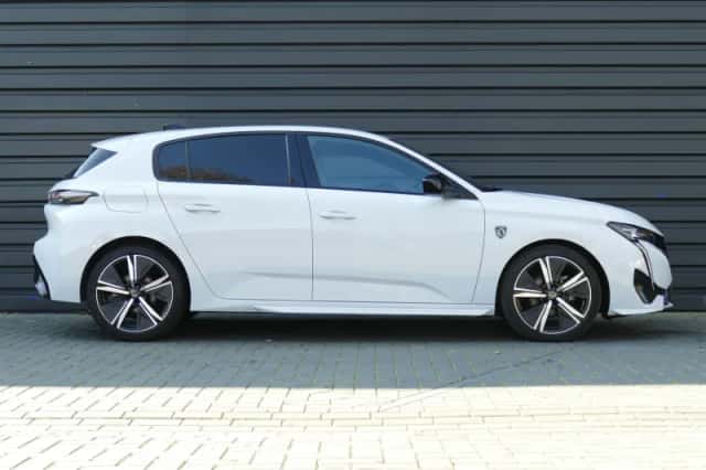 Peugeot 308 (2024) thumbnail 3