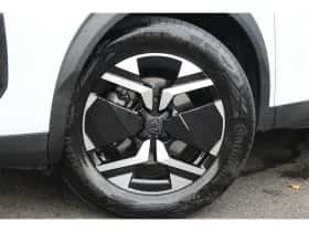 Peugeot 2008 (2024) thumbnail 11