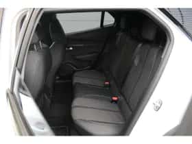 Peugeot 2008 (2024) thumbnail 5
