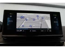 Peugeot 3008 (2022) thumbnail 24