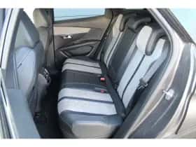 Peugeot 3008 (2021) thumbnail 4