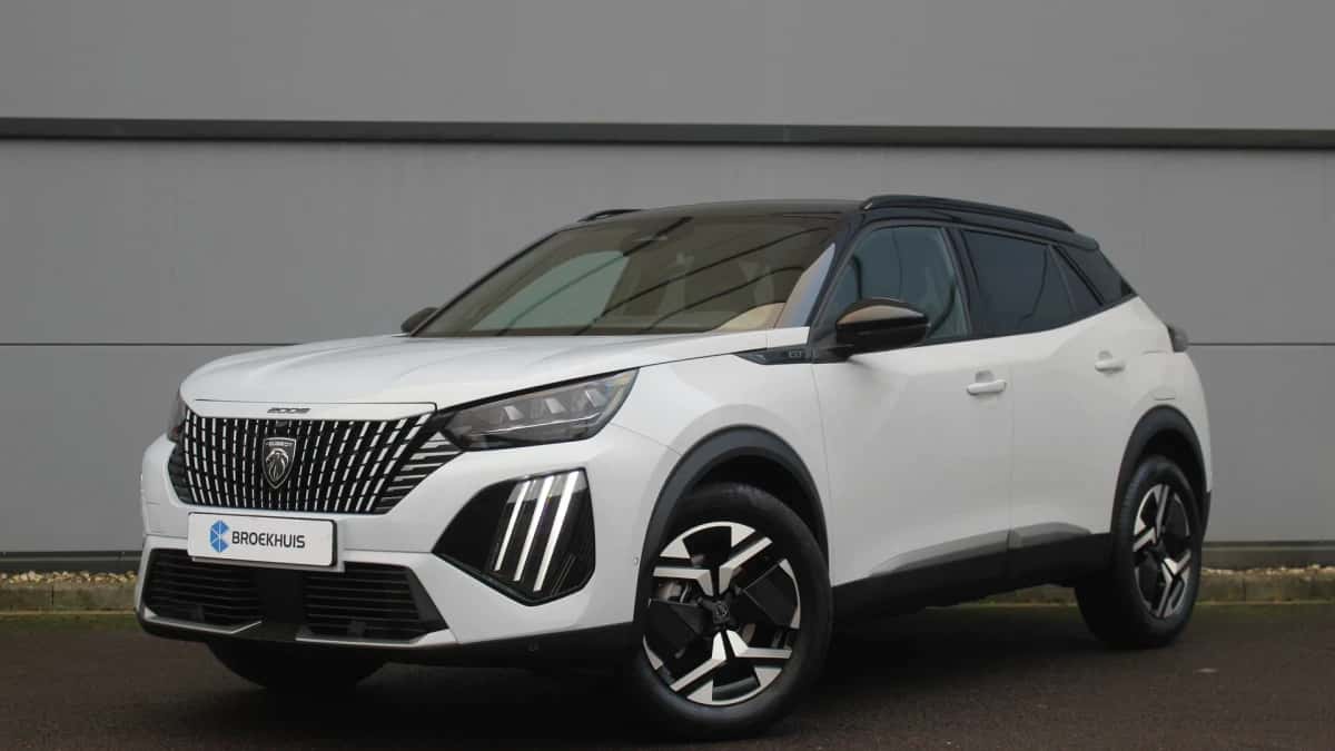 Peugeot 2008 (2025) — foto 1