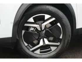 Peugeot 2008 (2025) thumbnail 5