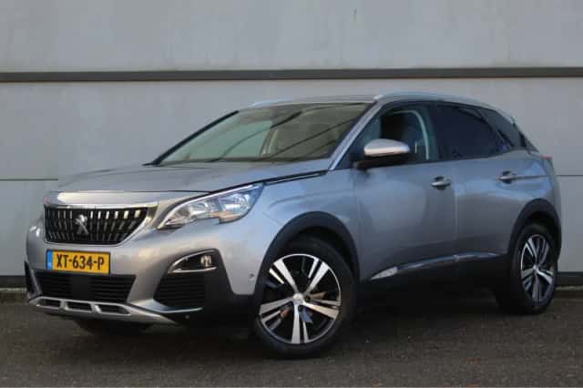 Peugeot 3008 (2019) thumbnail 1