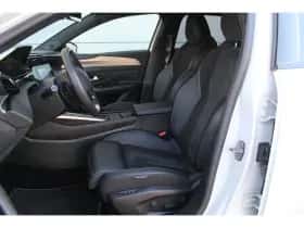 Peugeot 308 (2024) thumbnail 2