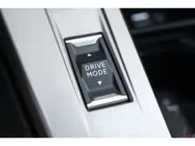 Peugeot 308 (2024) thumbnail 25
