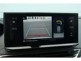 Peugeot 3008 (2021) thumbnail 21