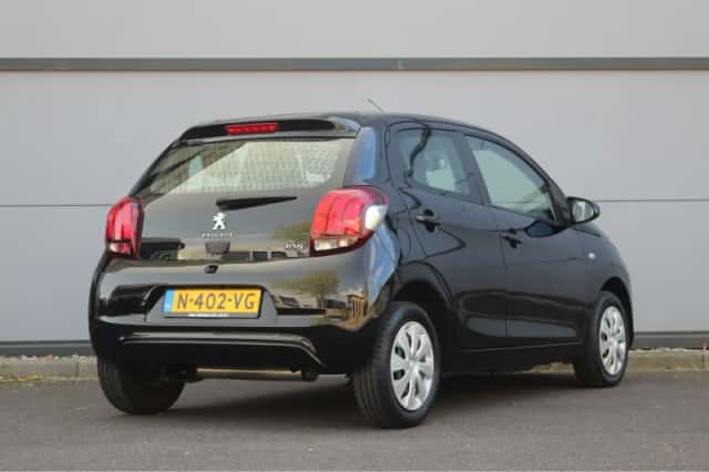 Peugeot 108 (2022) thumbnail 2