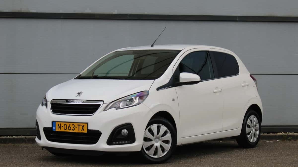 Peugeot 108 (2022) — foto 1