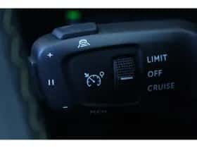 Peugeot e-2008 (2024) thumbnail 16
