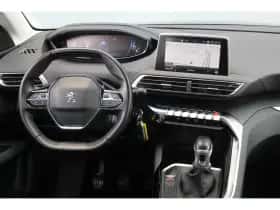 Peugeot 5008 (2020) thumbnail 12
