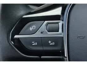 Peugeot 5008 (2020) thumbnail 18