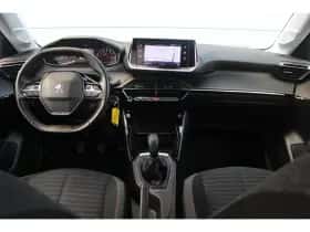 Peugeot 208 (2021) thumbnail 16