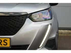 Peugeot 2008 (2020) thumbnail 12