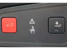 Peugeot 3008 (2020) thumbnail 27