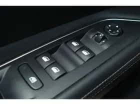 Peugeot 3008 (2020) thumbnail 32