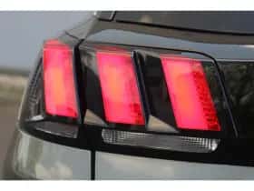 Peugeot 3008 (2020) thumbnail 8