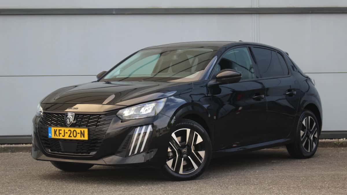Peugeot 208 (2025) — foto 1