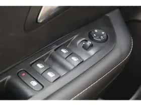 Peugeot 208 (2025) thumbnail 10