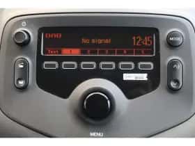 Peugeot 108 (2021) thumbnail 21