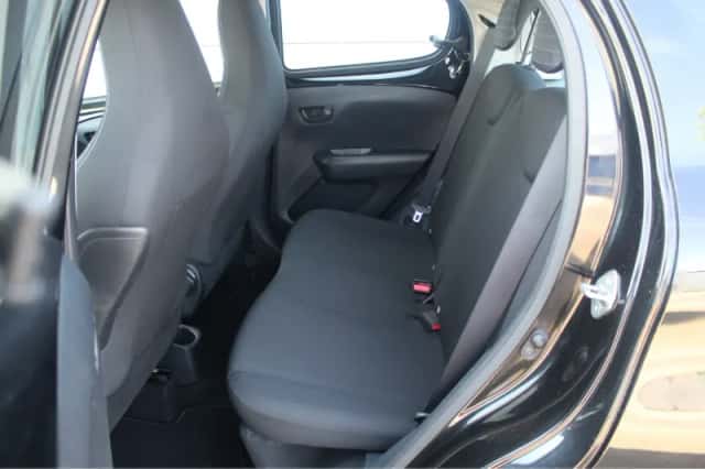 Peugeot 108 (2022) thumbnail 4