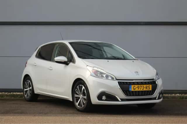 Peugeot 208 (2019) thumbnail 6