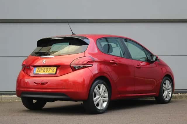 Peugeot 208 (2019) thumbnail 2