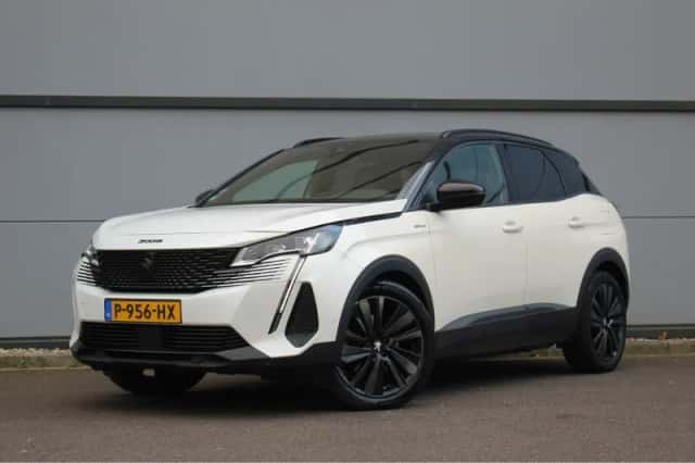 Peugeot 3008 (2022) thumbnail 1