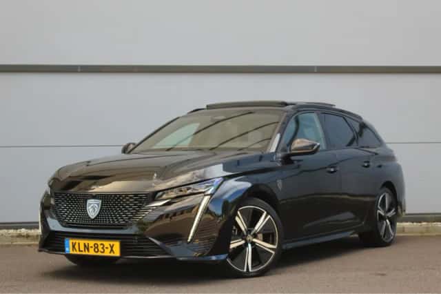Peugeot 308 (2023) thumbnail 1