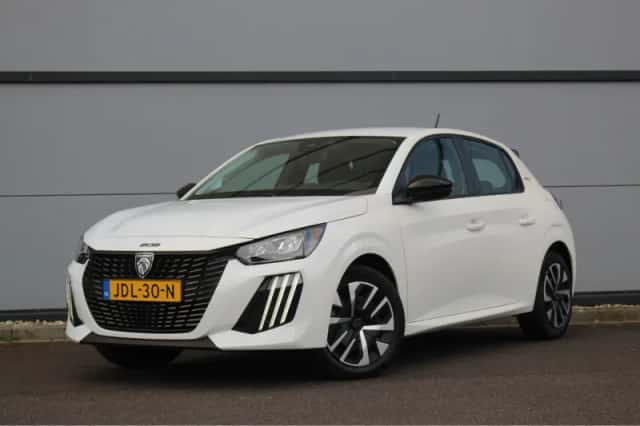 Peugeot 208 (2025) thumbnail 1