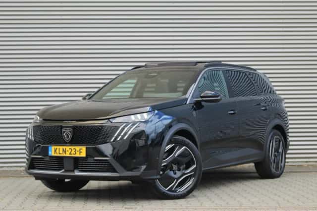 Peugeot 5008 (2026) thumbnail 1