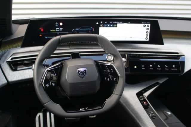 Peugeot 5008 (2026) thumbnail 3
