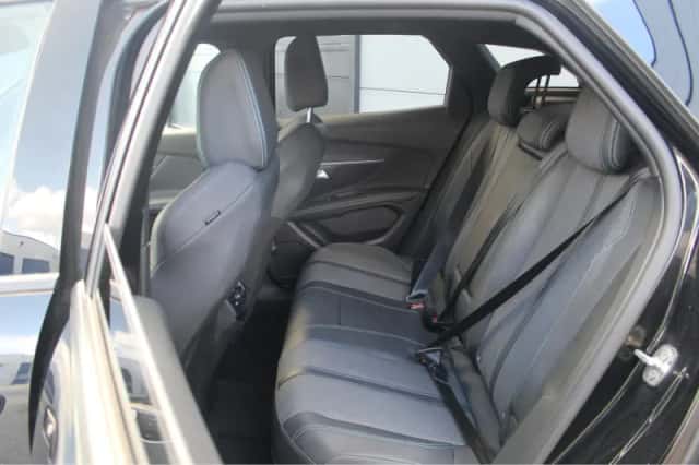 Peugeot 3008 (2024) thumbnail 5