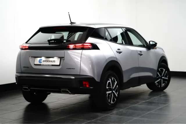 Peugeot 2008 (2025) thumbnail 4