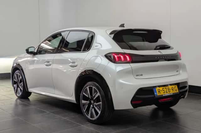 Peugeot 208 (2022) thumbnail 3