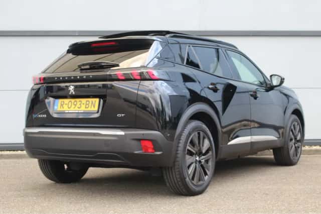 Peugeot e-2008 (2022) thumbnail 6