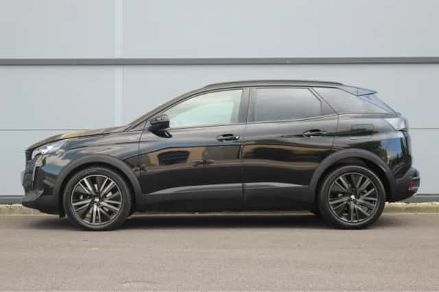 Peugeot 3008 (2023) thumbnail 2